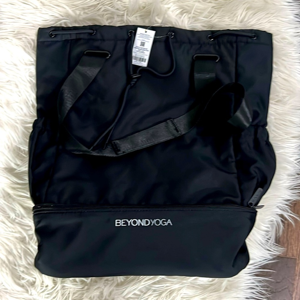Beyond Yoga Drawstring Gym Bag